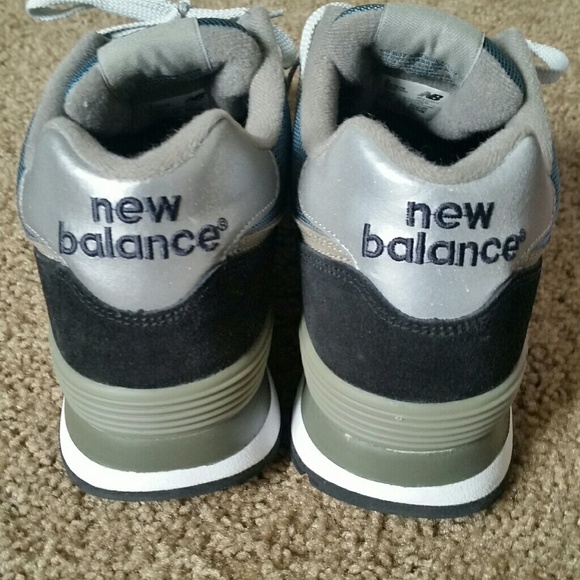 New Balance 574.  Brand New.  Never Worn. - Picture 3 of 5
